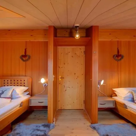 Apartment Sleeps 6 Wifi *