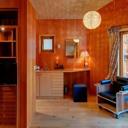 Sleeps 6 Wifi Apartment Zermatt